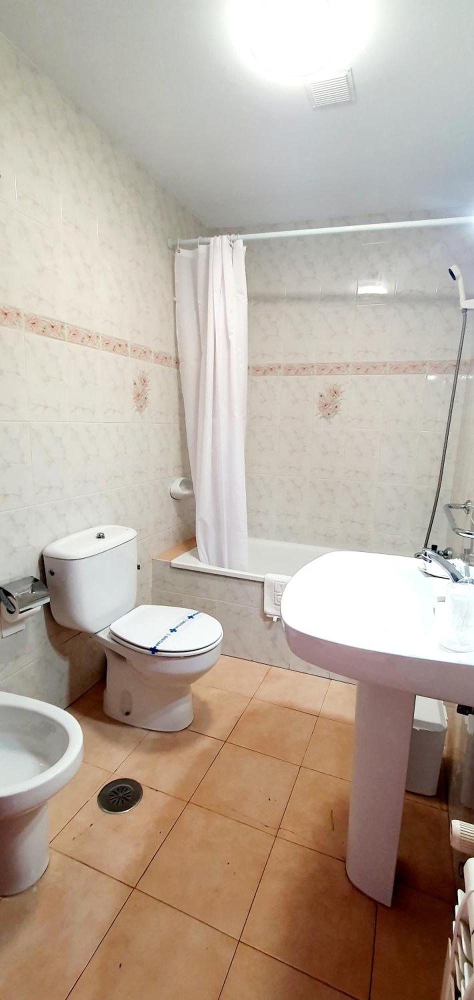 Sidreria La Casa Abajo Ξενοδοχείο La Franca Εξωτερικό φωτογραφία