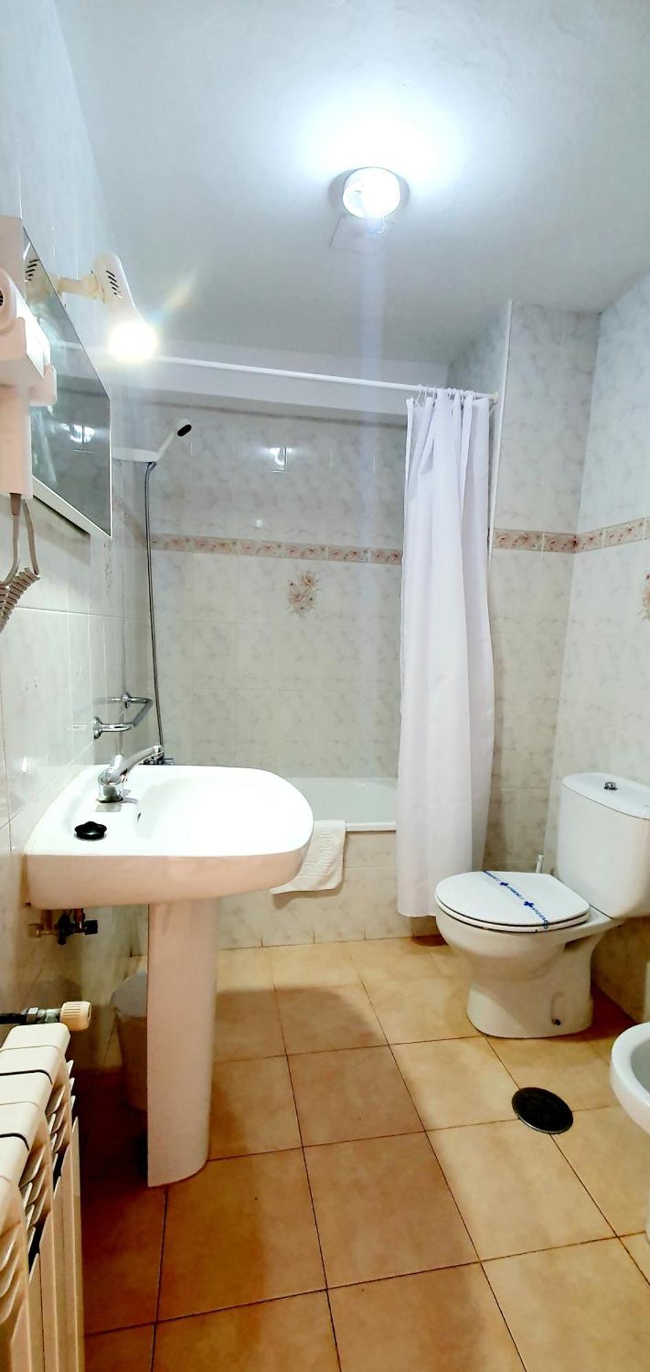 Sidreria La Casa Abajo Ξενοδοχείο La Franca Εξωτερικό φωτογραφία